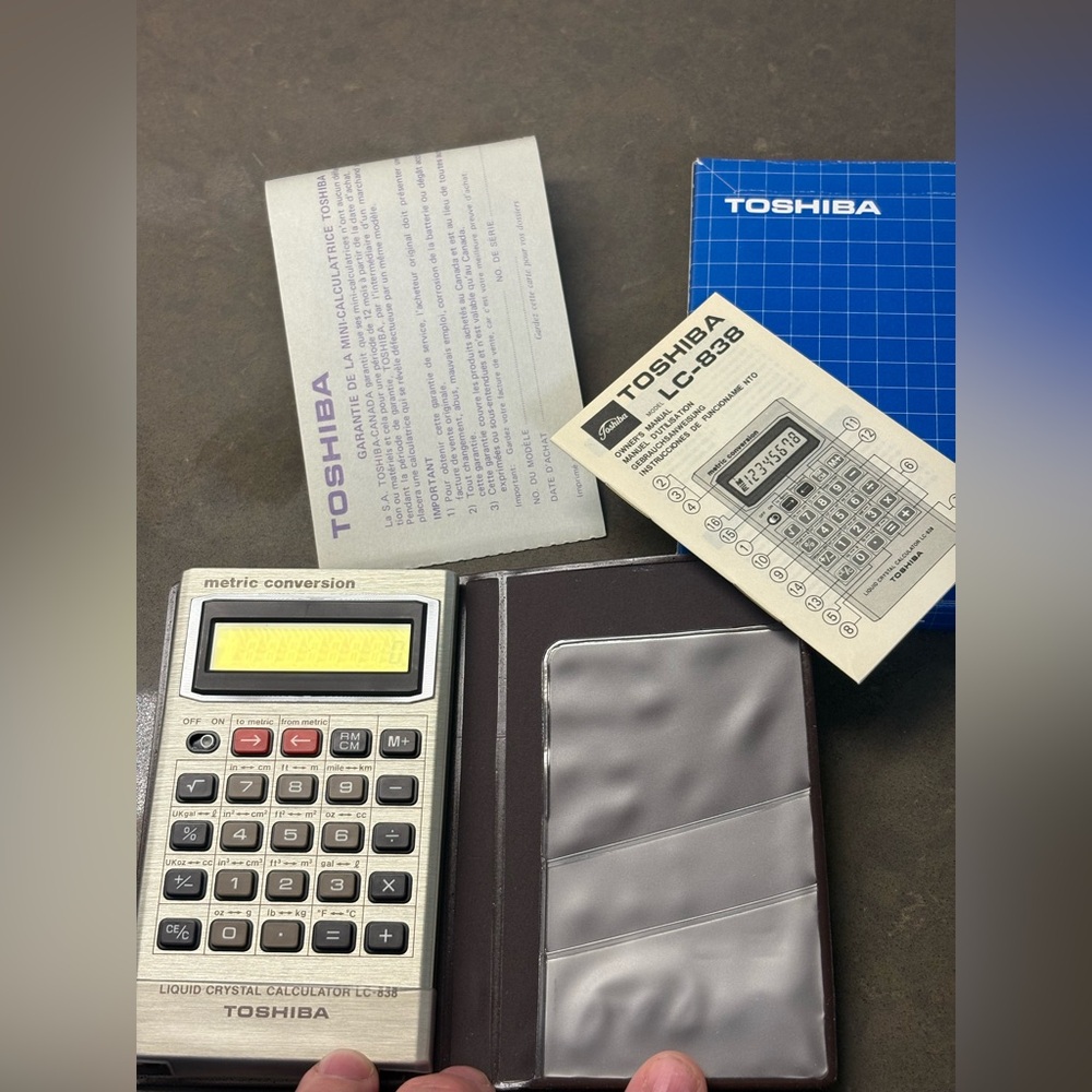Rare vintage LCD Toshiba calculator box, case and instructions